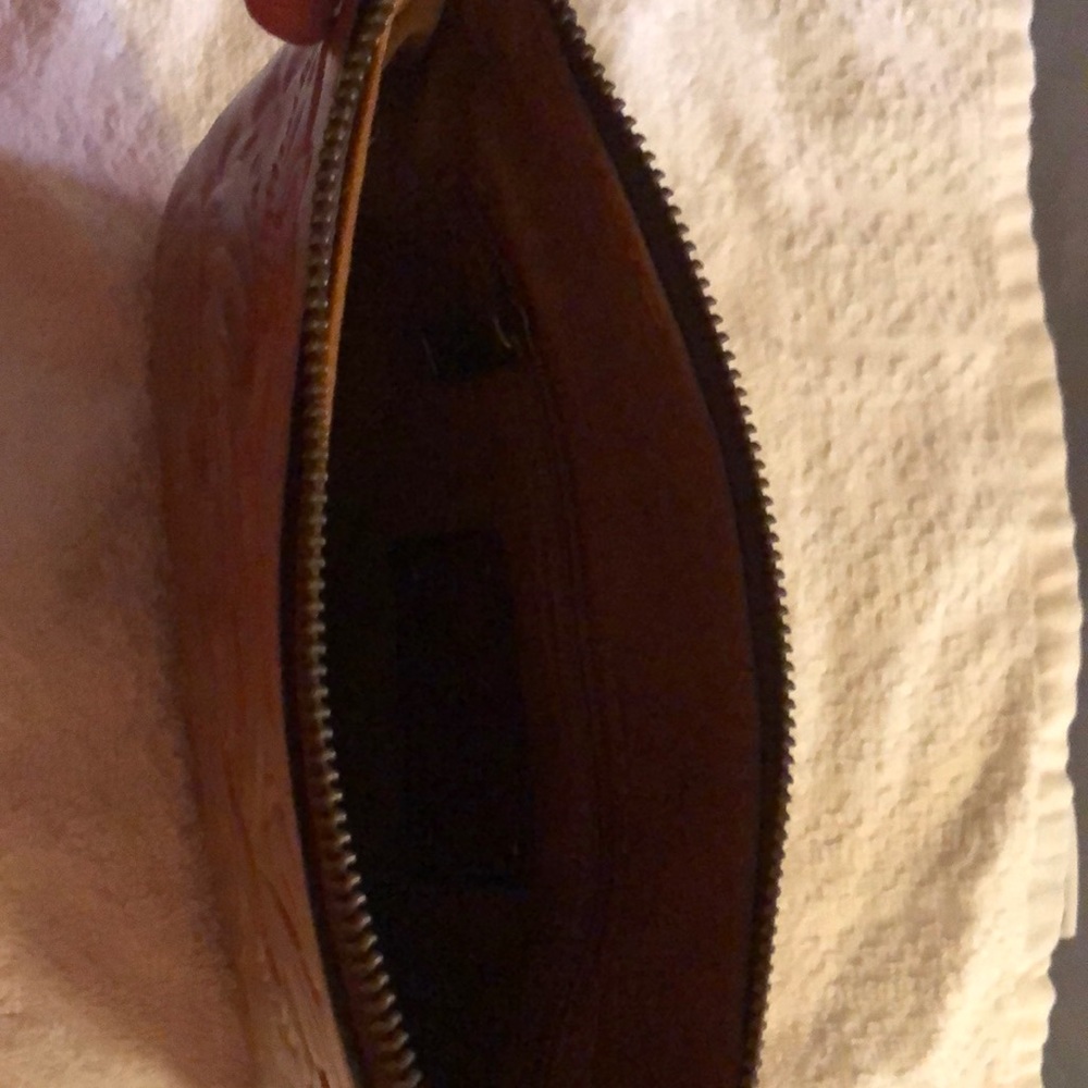 Details title Patricia Nash bag